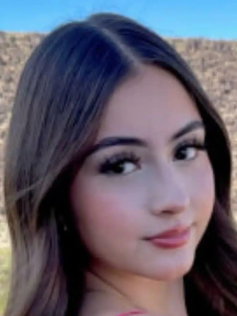 Alexa Perez Biography: Wiki, Age, Career, Height, Weight, Boyfriend, Net Worth & More